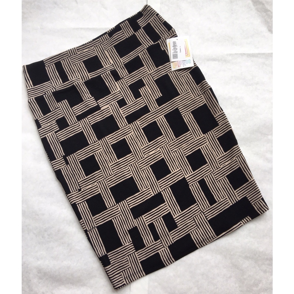 LuLaRoe Cassie Skirt Large NWT